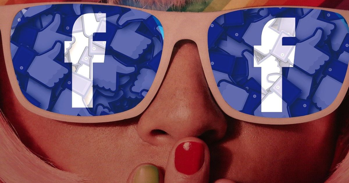 Ganar dinero en Facebook con historias